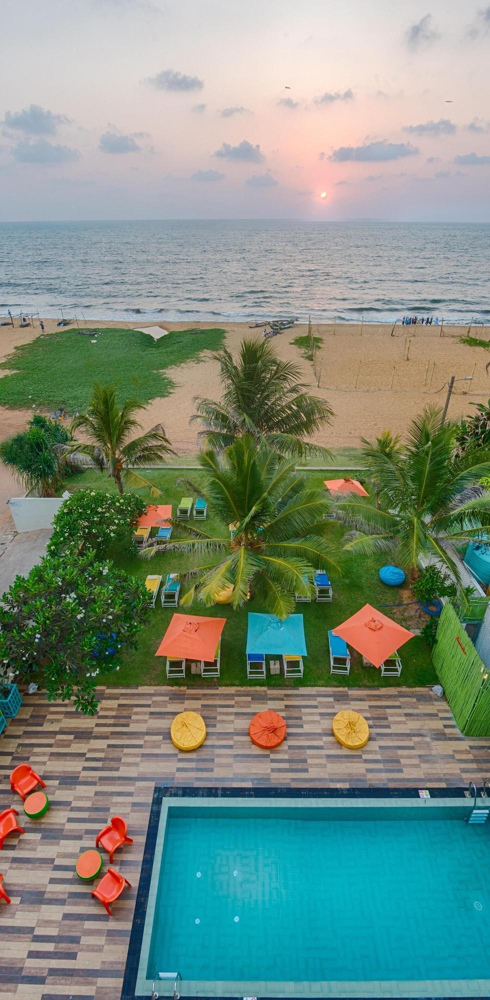 Hotel J Negombo Dış mekan fotoğraf