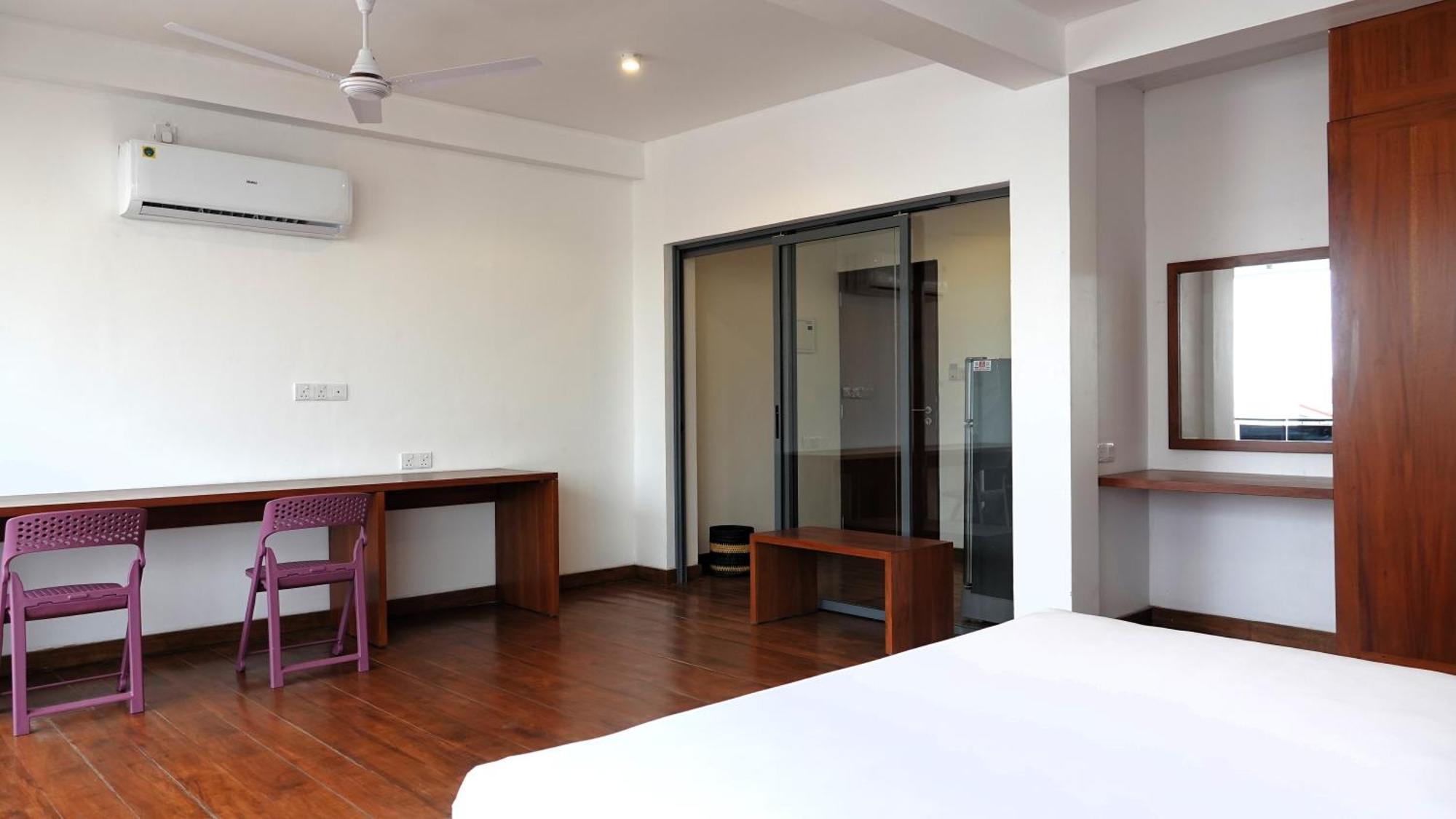 Hotel J Negombo Dış mekan fotoğraf