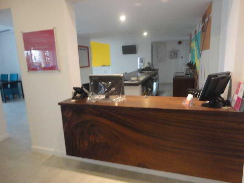 Hotel J Negombo Dış mekan fotoğraf